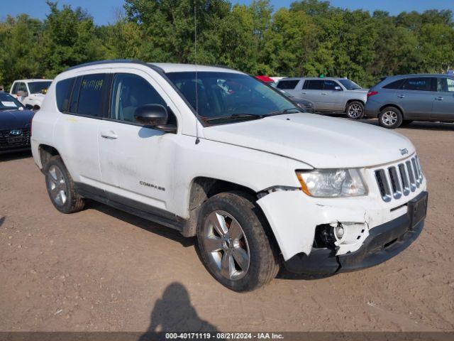  Salvage Jeep Compass