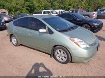  Salvage Toyota Prius