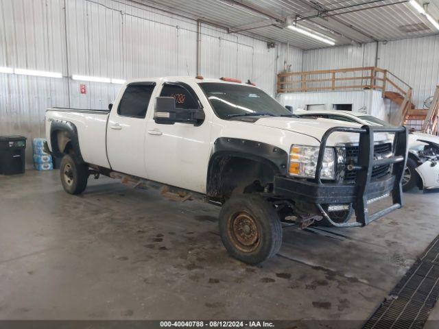  Salvage Chevrolet Silverado 2500