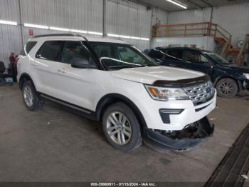  Salvage Ford Explorer