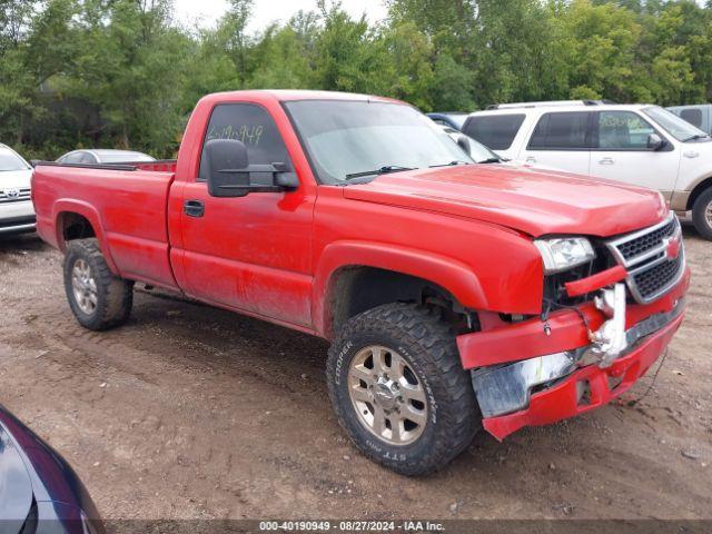  Salvage Chevrolet Silverado 2500