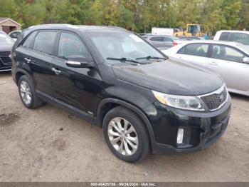  Salvage Kia Sorento