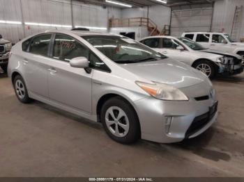  Salvage Toyota Prius