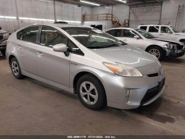  Salvage Toyota Prius