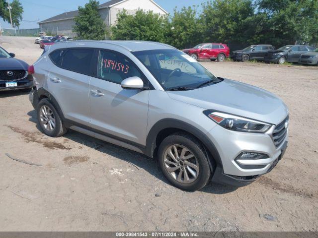  Salvage Hyundai TUCSON