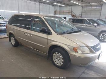  Salvage Chrysler Town & Country