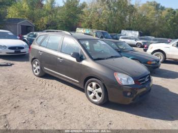  Salvage Kia Rondo