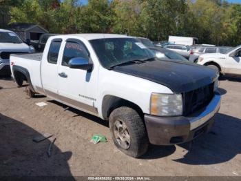  Salvage Chevrolet Silverado 1500