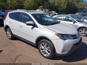  Salvage Toyota RAV4