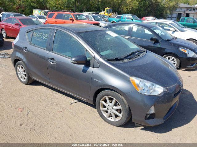  Salvage Toyota Prius c