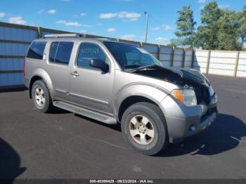  Salvage Nissan Pathfinder