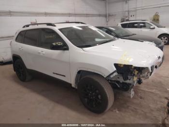  Salvage Jeep Cherokee