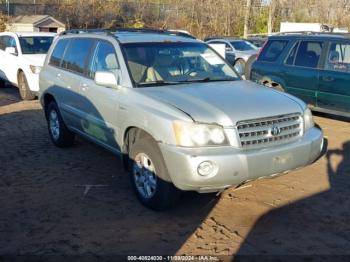  Salvage Toyota Highlander