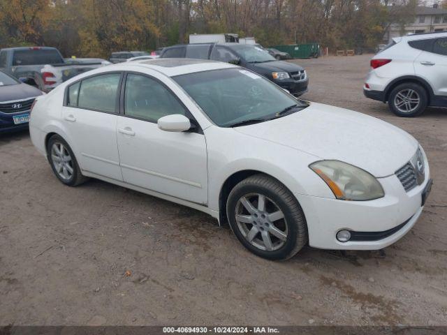  Salvage Nissan Maxima