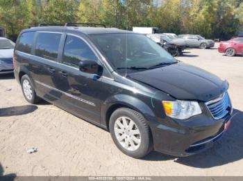  Salvage Chrysler Town & Country