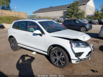  Salvage Volkswagen Touareg