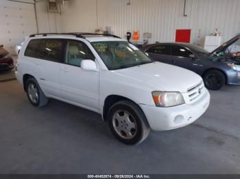  Salvage Toyota Highlander