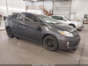  Salvage Toyota Prius