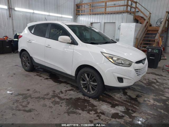  Salvage Hyundai TUCSON