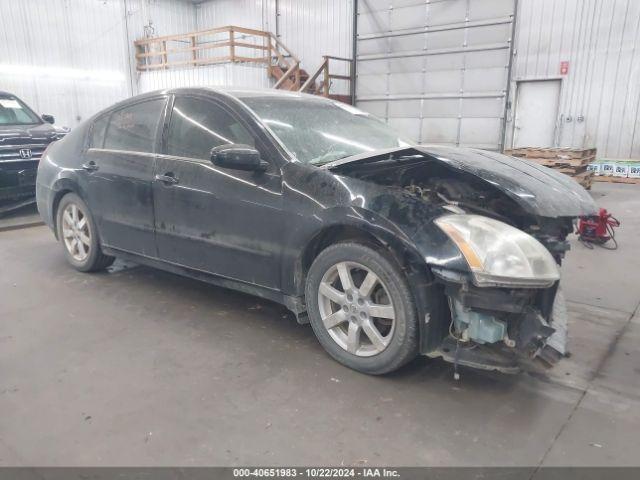  Salvage Nissan Maxima