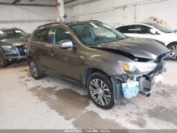  Salvage Mitsubishi Outlander