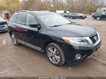  Salvage Nissan Pathfinder