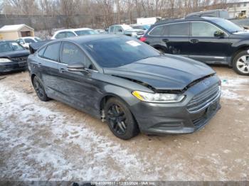  Salvage Ford Fusion