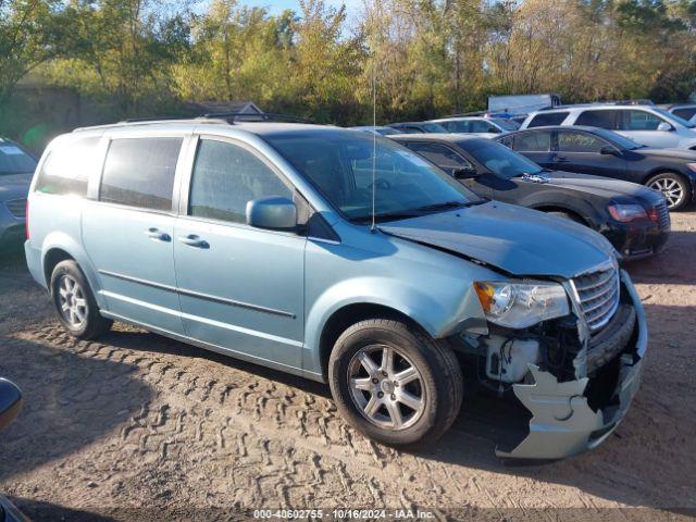  Salvage Chrysler Town & Country