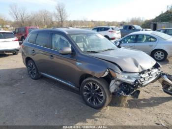  Salvage Mitsubishi Outlander