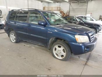  Salvage Toyota Highlander