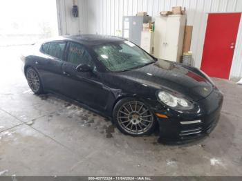  Salvage Porsche Panamera