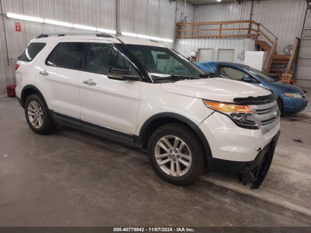  Salvage Ford Explorer