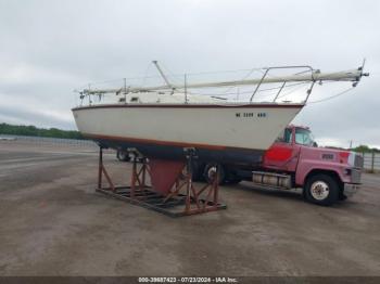  Salvage Hunter 31ft Sailboat