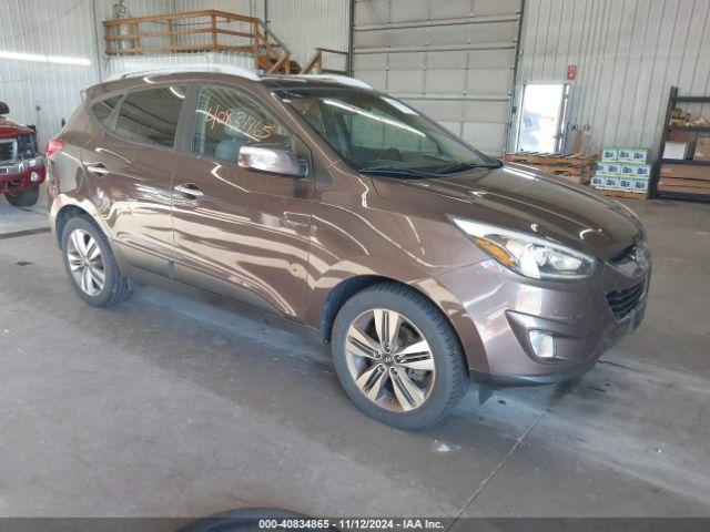  Salvage Hyundai TUCSON