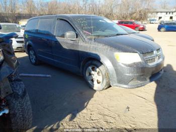  Salvage Dodge Grand Caravan