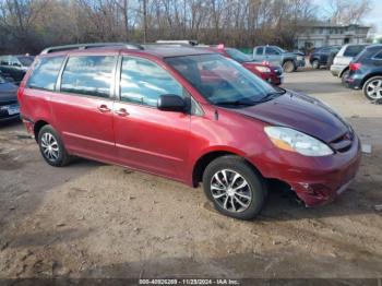  Salvage Toyota Sienna