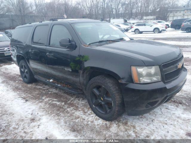  Salvage Chevrolet Suburban 1500