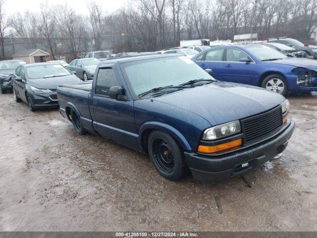  Salvage Chevrolet S-10