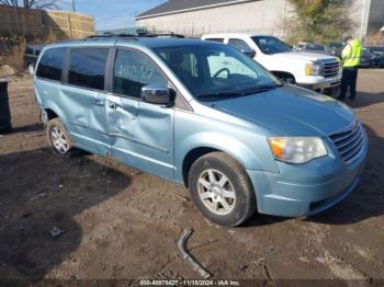  Salvage Chrysler Town & Country