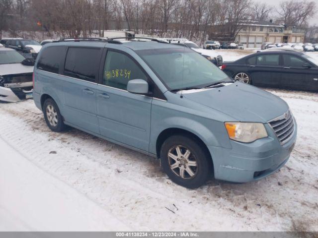  Salvage Chrysler Town & Country