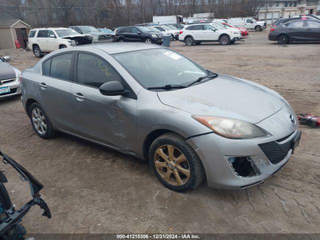  Salvage Mazda 3