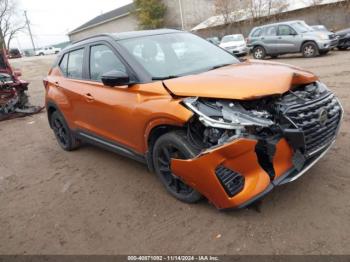  Salvage Nissan Kicks