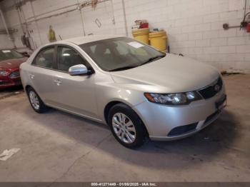  Salvage Kia Forte