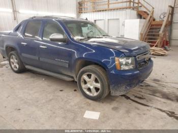  Salvage Chevrolet Avalanche