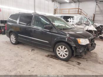  Salvage Chrysler Town & Country