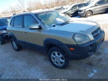  Salvage Hyundai TUCSON