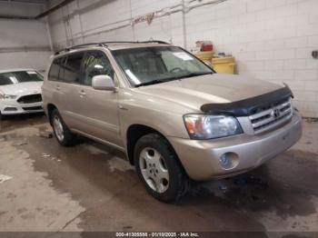  Salvage Toyota Highlander