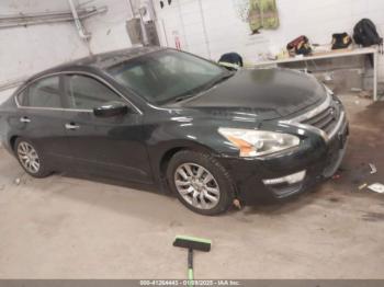  Salvage Nissan Altima