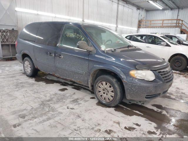  Salvage Chrysler Town & Country