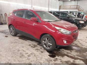  Salvage Hyundai TUCSON